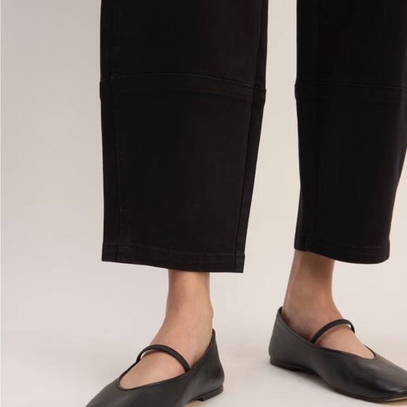 Everlane Utility Barrel Pant - Picture 3 of 9